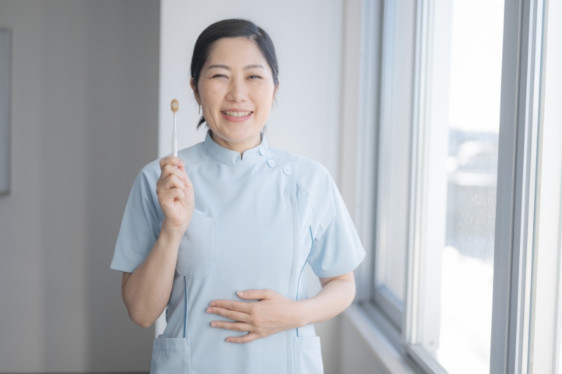 歯科衛生士（勤務歴3年）