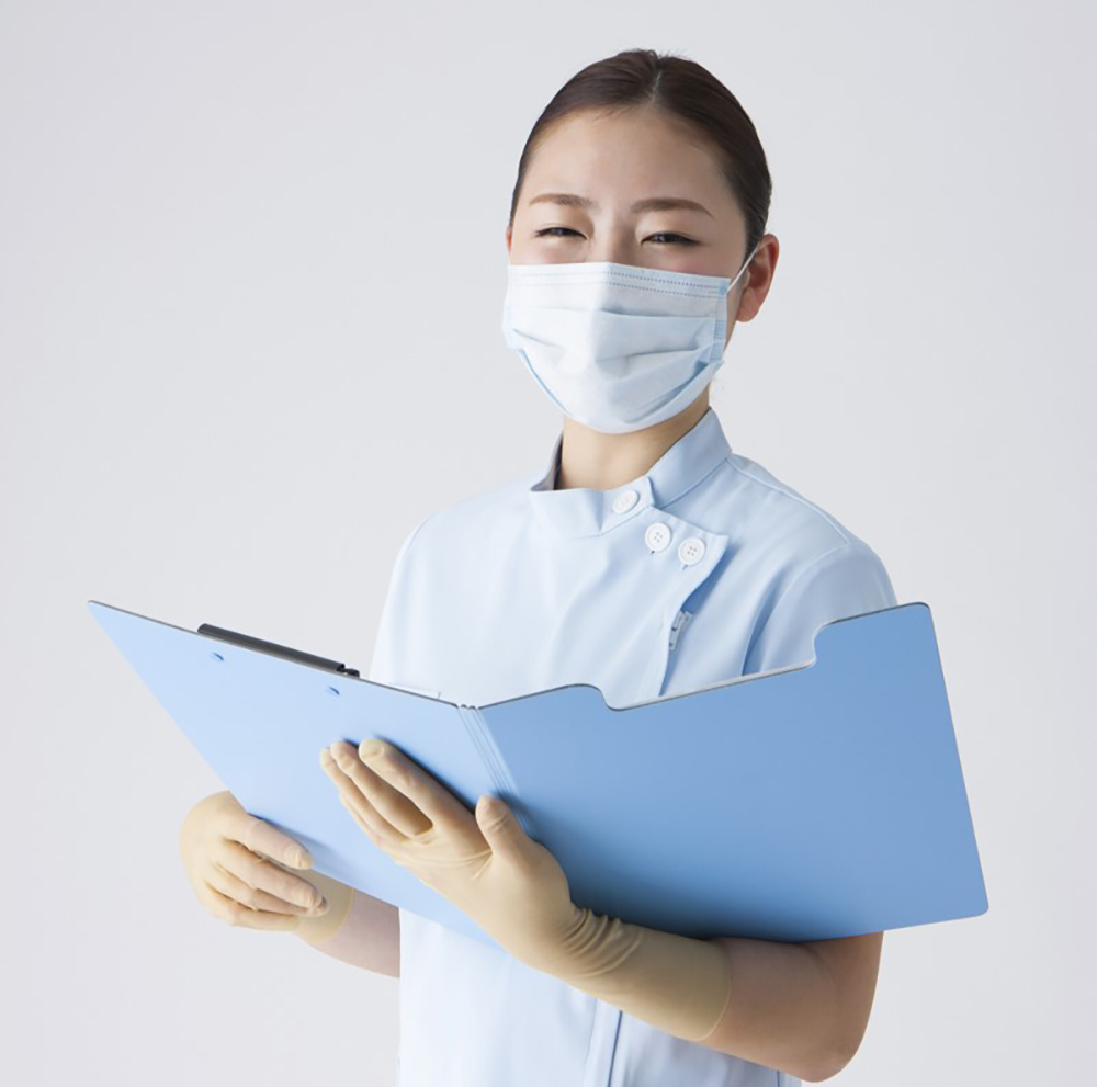 歯科助手（勤務歴6年）